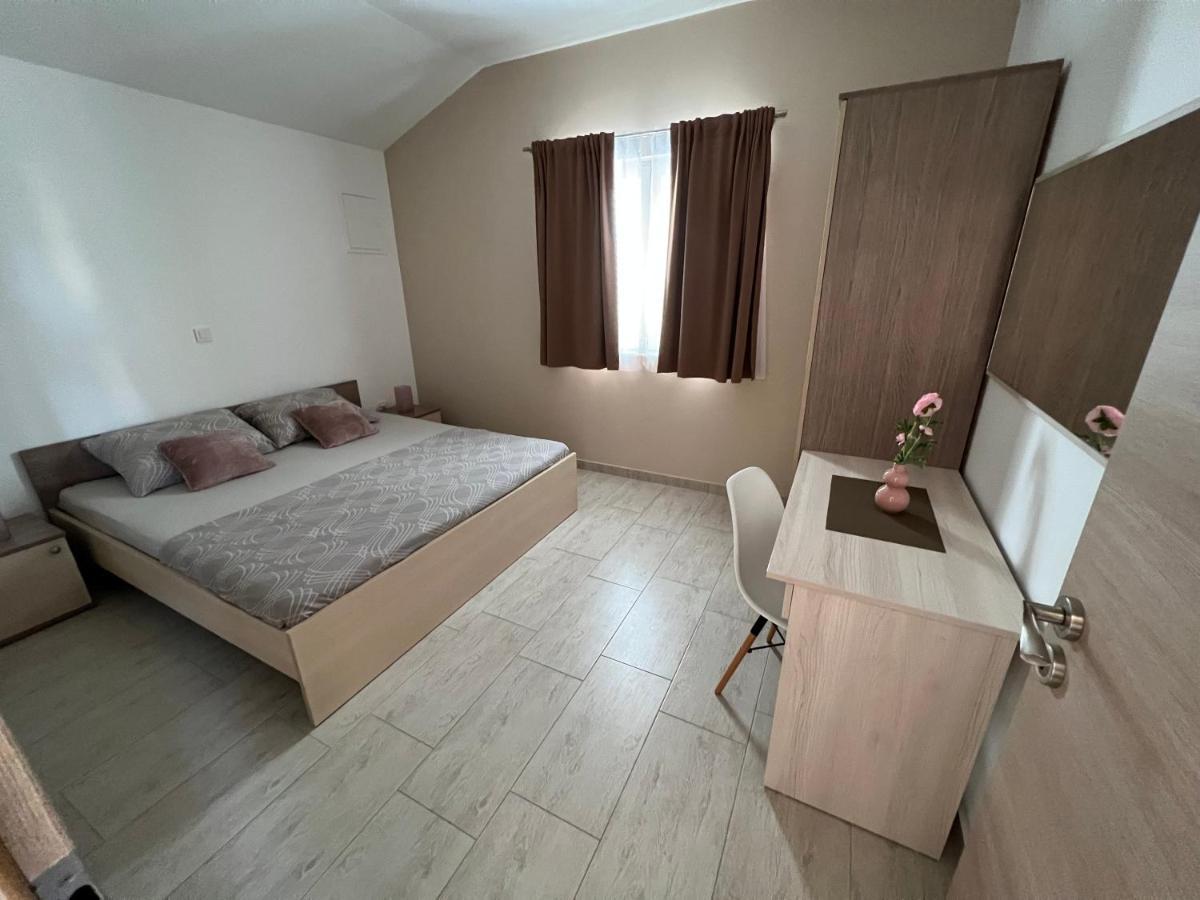 Apartmani Nina I Niko Уґлян Номер фото