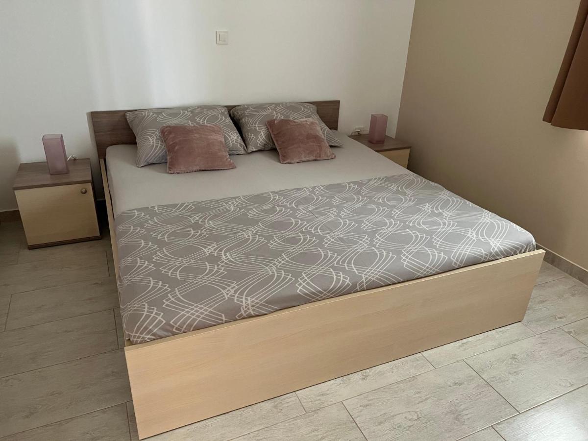 Apartmani Nina I Niko Уґлян Номер фото