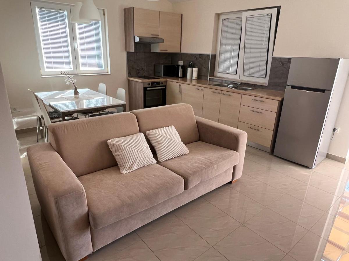 Apartmani Nina I Niko Уґлян Номер фото