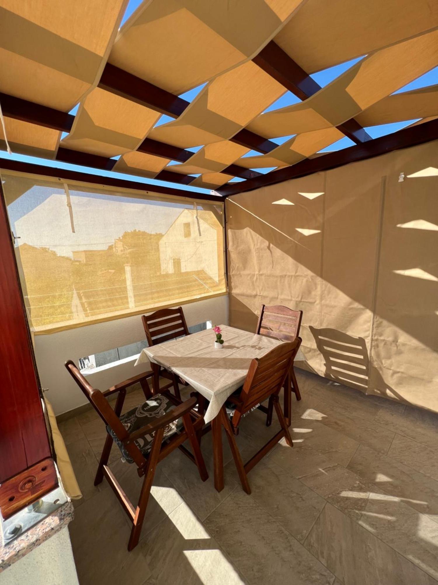 Apartmani Nina I Niko Уґлян Номер фото